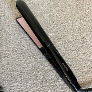 BaByliss PRO straightening iron